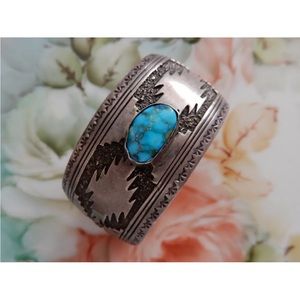 1950's OLD PAWN NATIVE NAVAJO Sign.E 80.44g SILVER SPIDERWEB TURQUOISE BRACELET